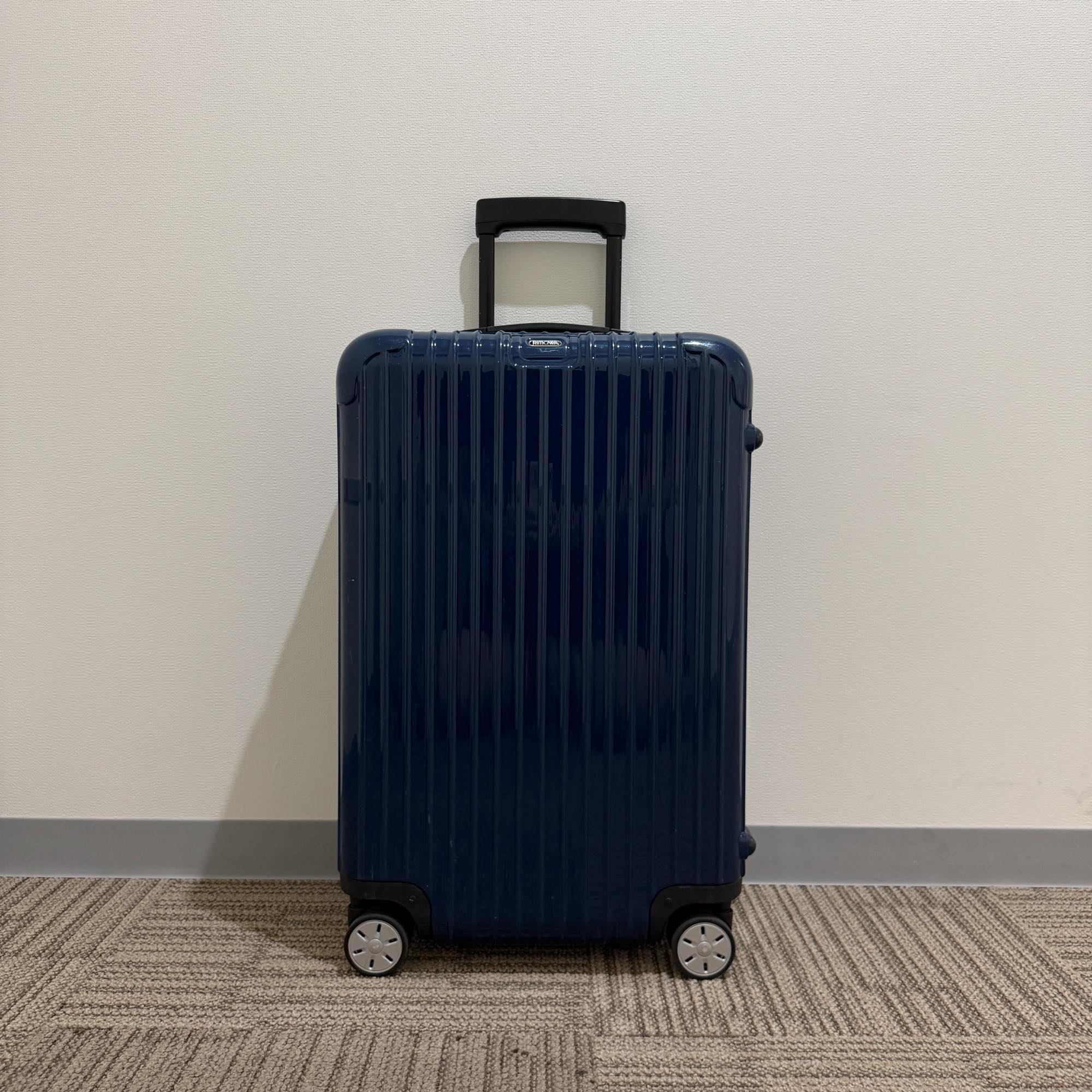 リモワ　ユナイテッドアローズ限定　サルサ　810.90.52.8　中古美品　61リットル　4輪