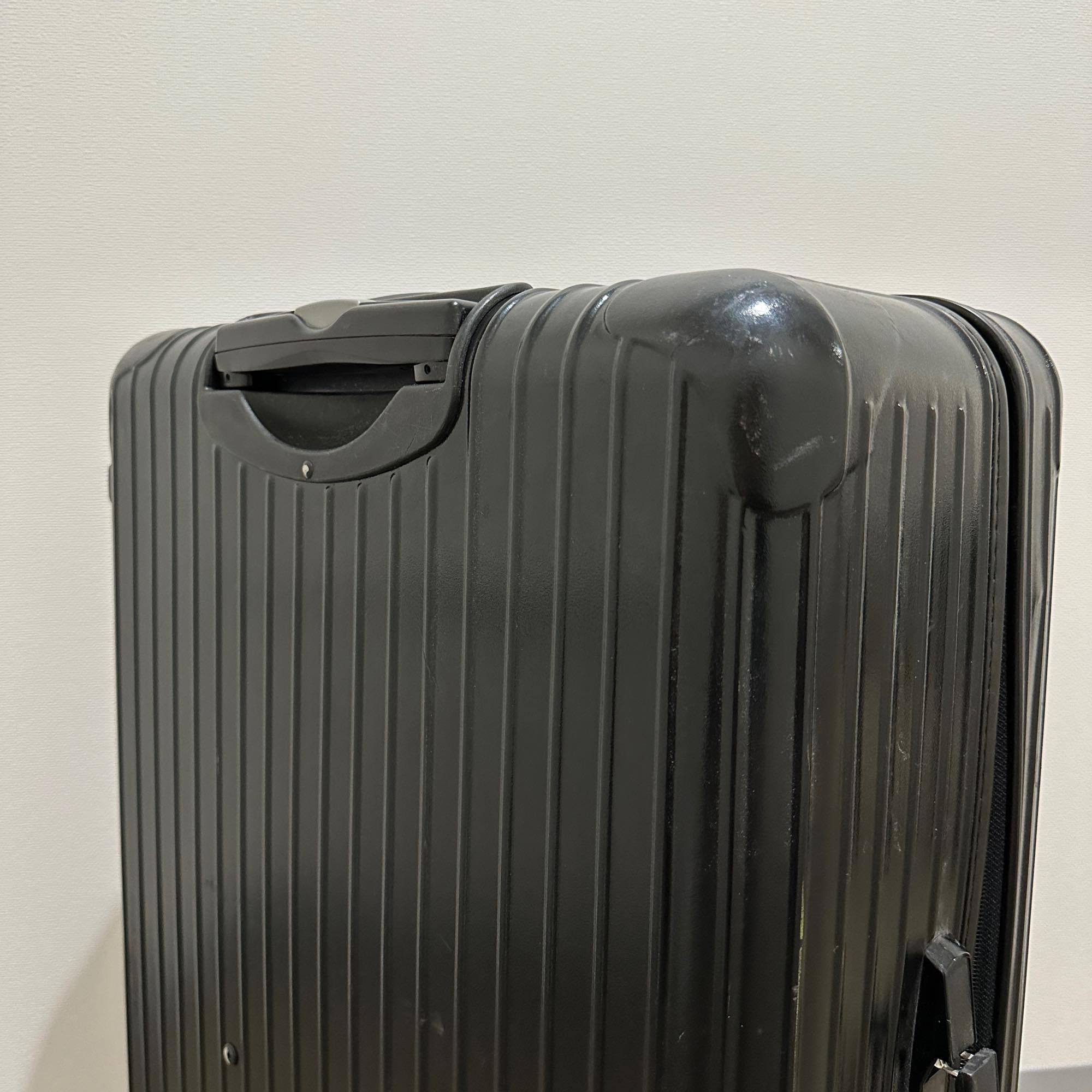 リモワ　サルサ　811.70　78リットル　中古商品　2輪