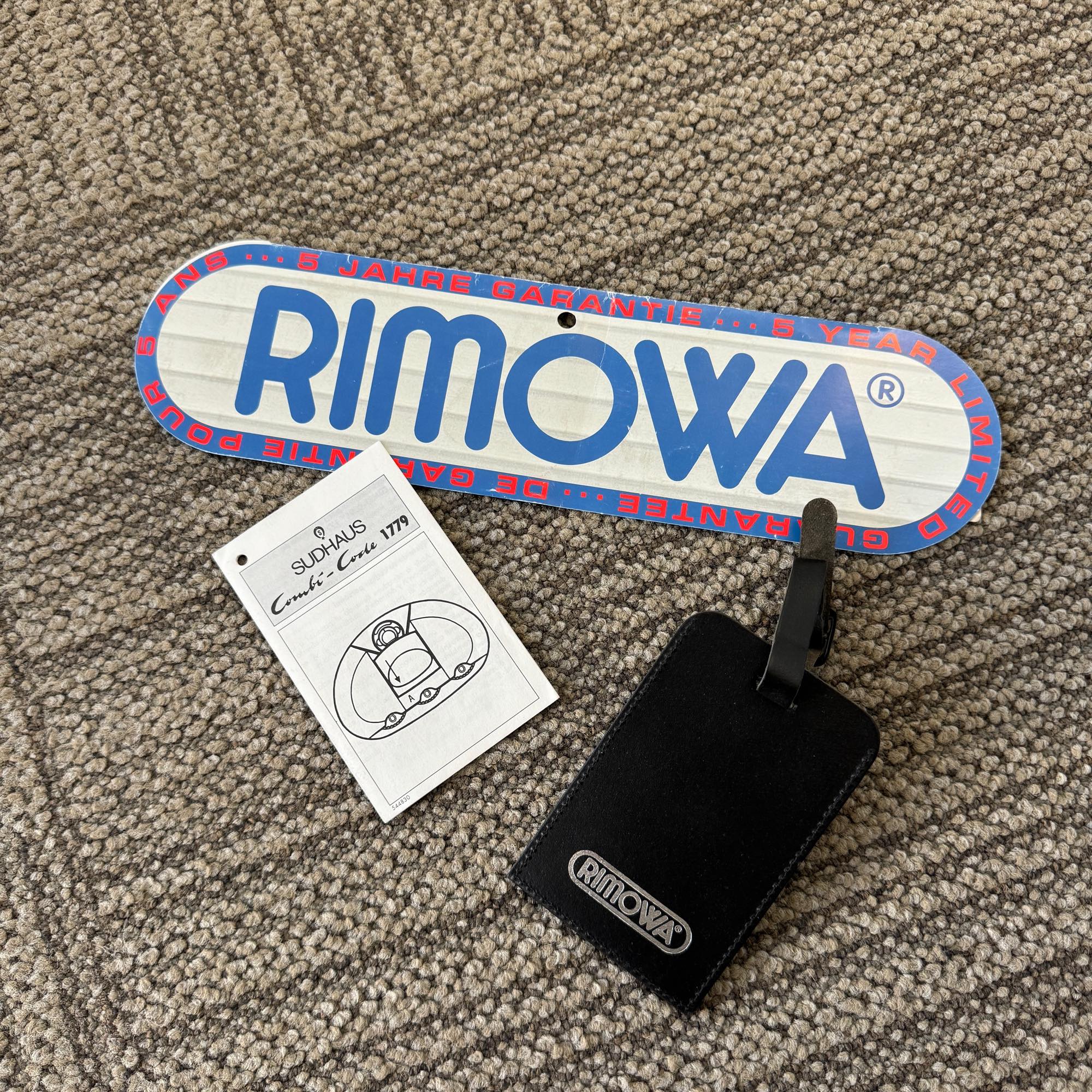 リモワ　サルサ　U814.52　35リットル　中古商品　2輪