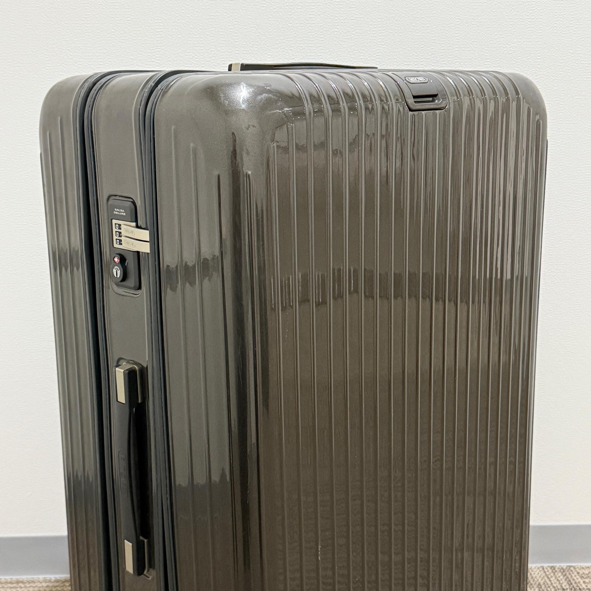 リモワ　サルサデラックス　3Suiter　830.80.33.4　中古美品　128リットル　4輪