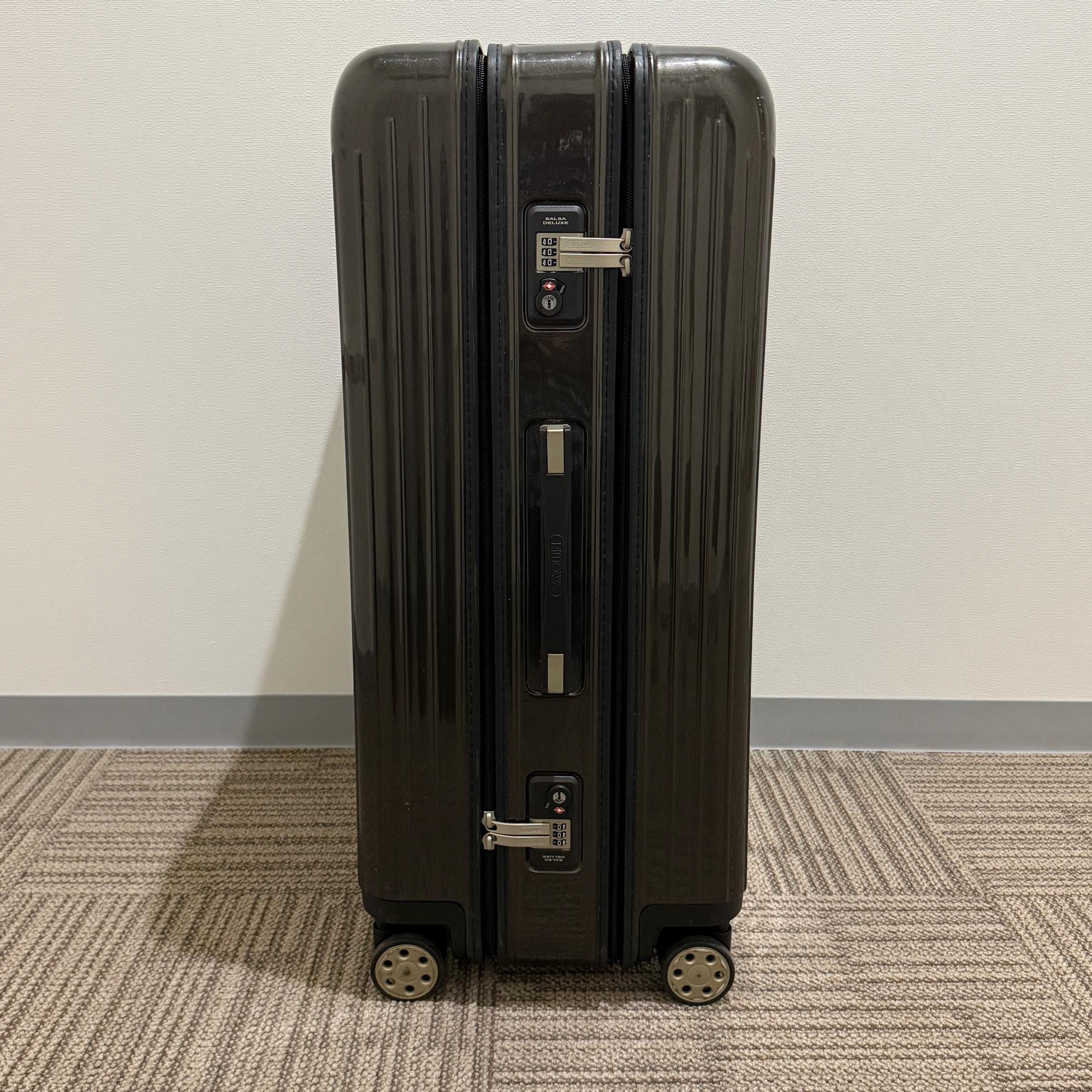 リモワ　サルサデラックス　3Suiter　830.80.33.4　中古美品　128リットル　4輪