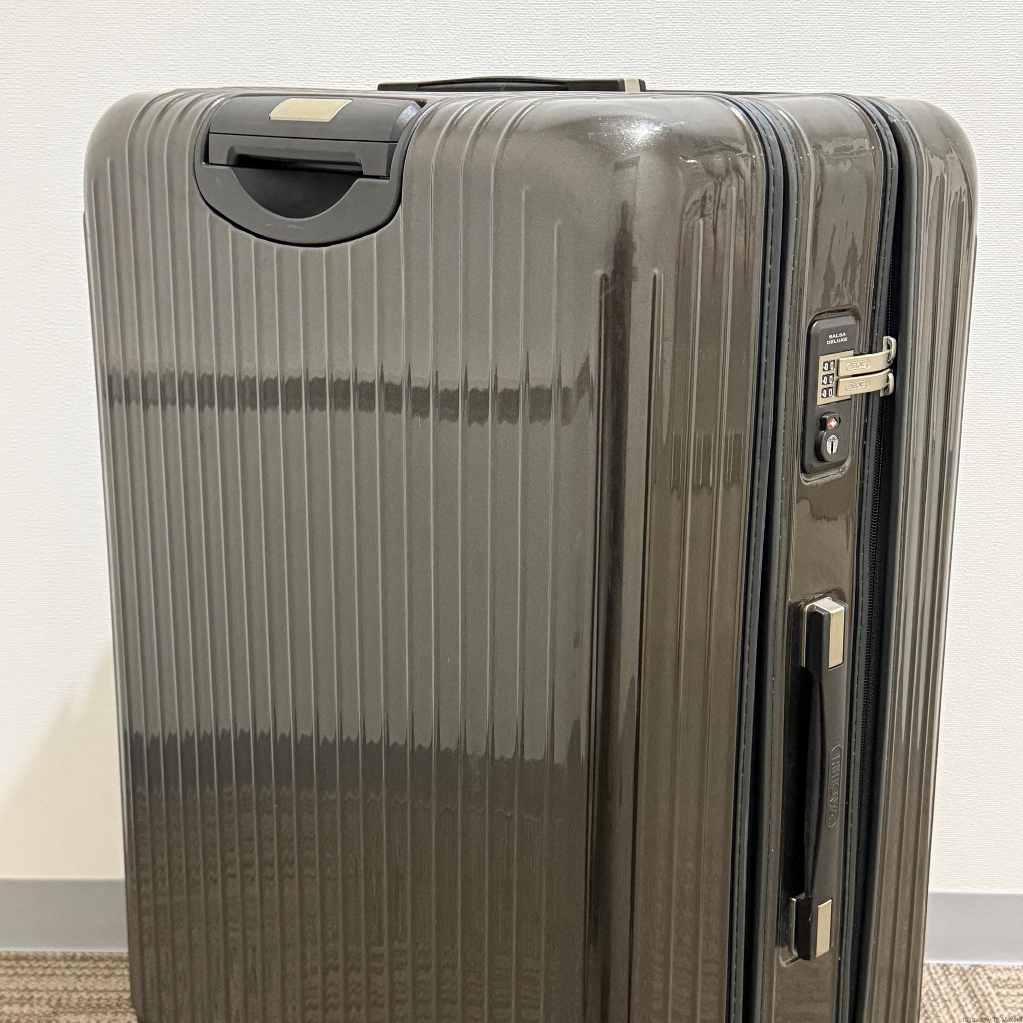 リモワ　サルサデラックス　3Suiter　830.80.33.4　中古美品　128リットル　4輪