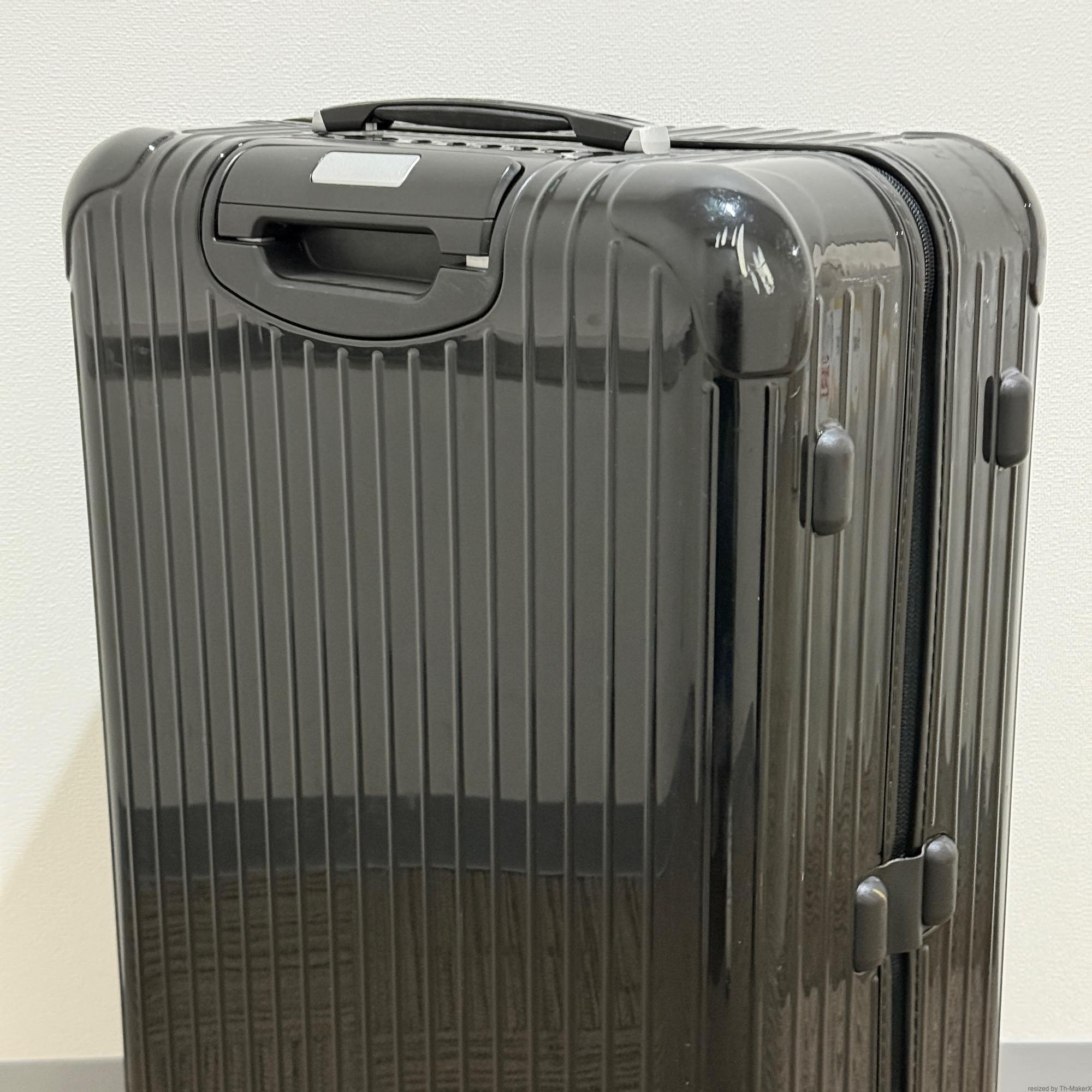 リモワ　サルサ デラックス　電子タグ　831.70.50.5　中古商品　78リットル　4輪