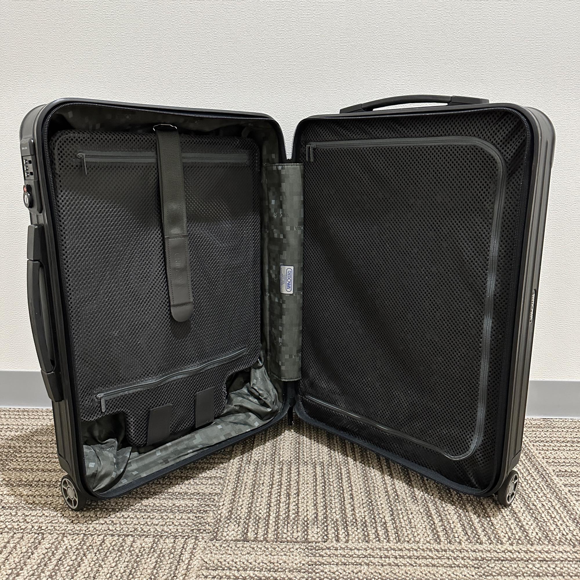 リモワ サルサ 834.52 中古商品 35リットル 4輪 – リモワ(RIMOWA)専門