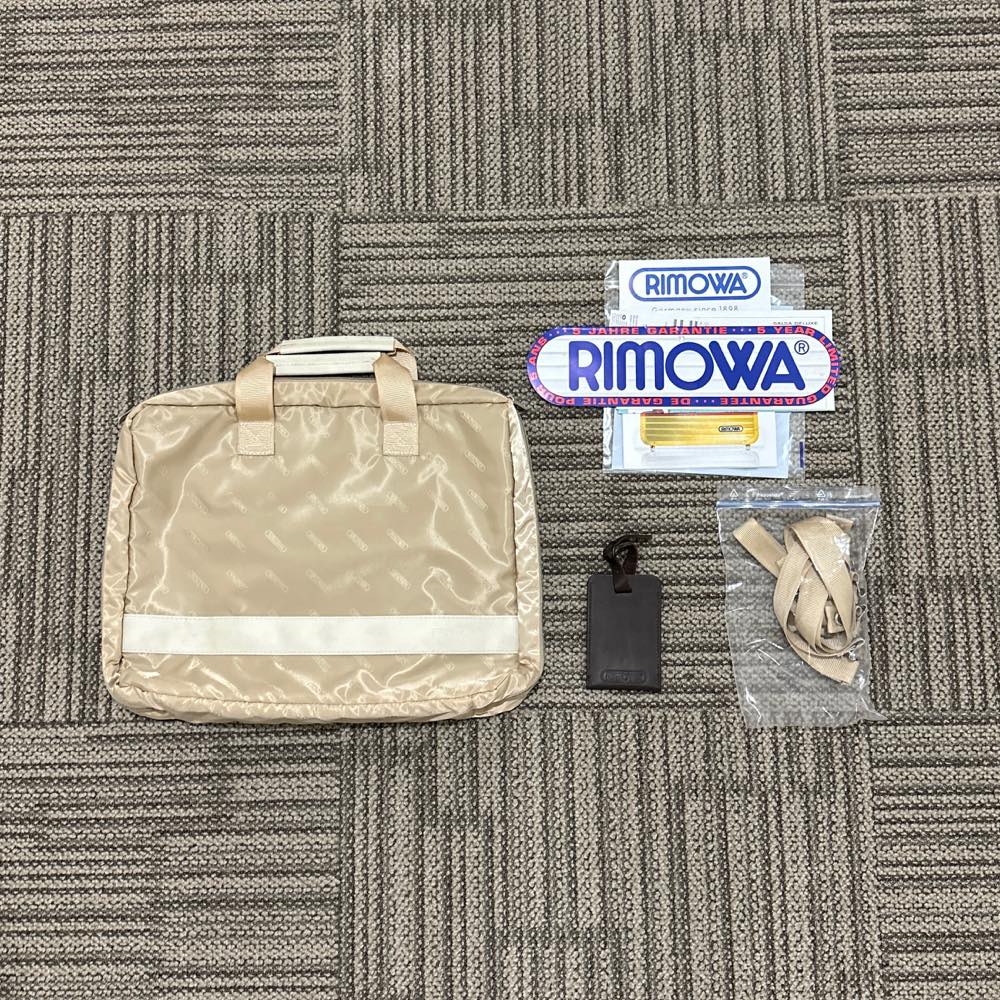 リモワ　サルサデラックス　852.40 　中古美品　25リットル　2輪