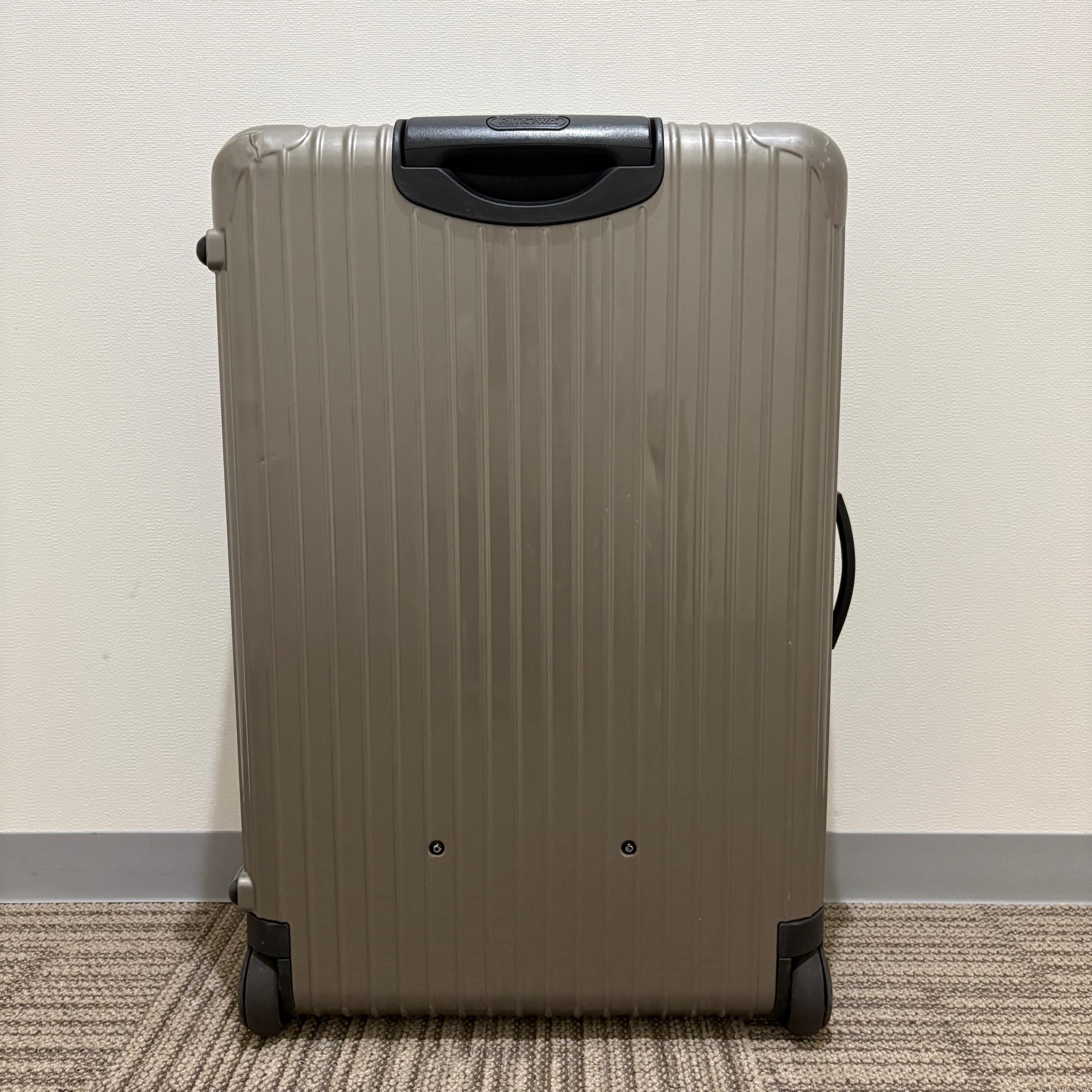 リモワ　サルサ(エッセンシャル)　859.70　中古商品　82リットル　2輪