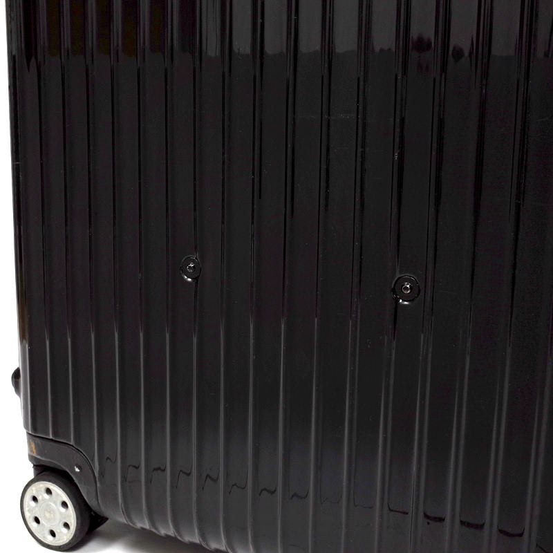 リモワ　サルサデラックス　860.77 　中古商品　107リットル　4輪