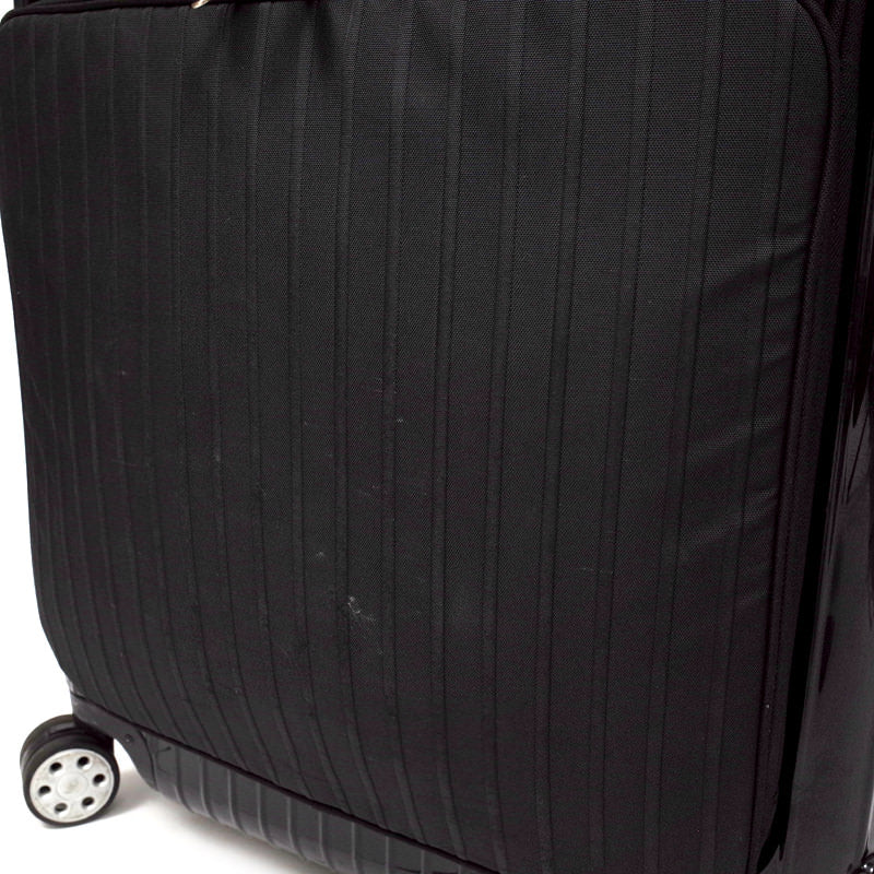 リモワ　サルサデラックス　860.77 　中古商品　107リットル　4輪