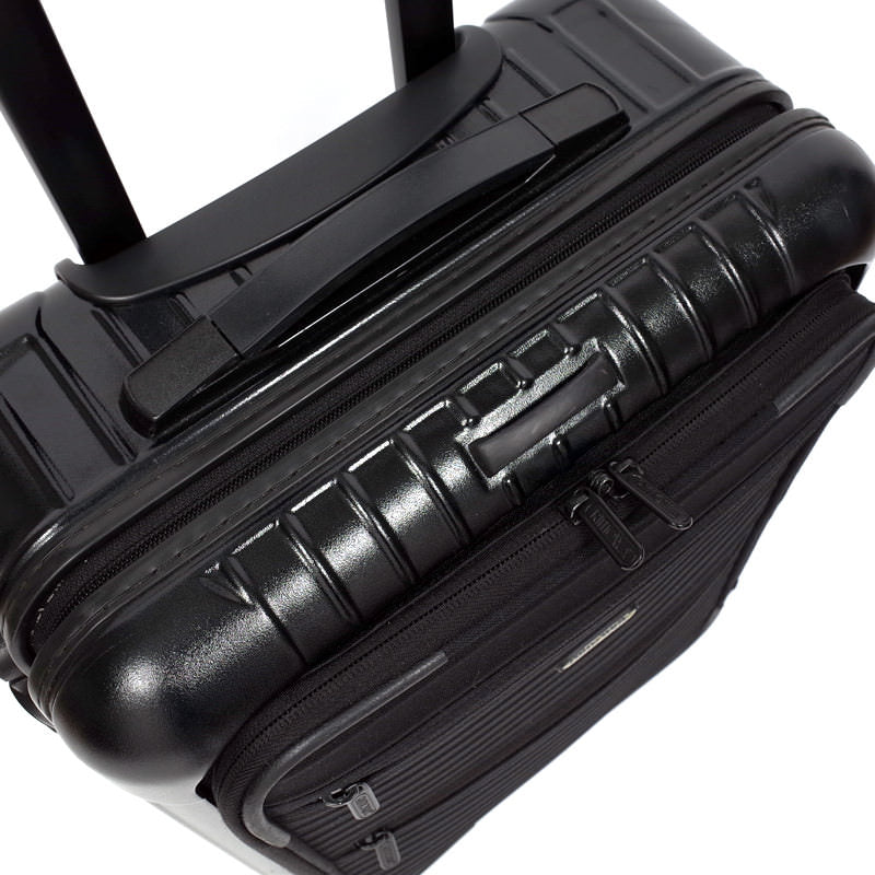 リモワ　ボレロ　中古商品　861.52　37リットル　2輪