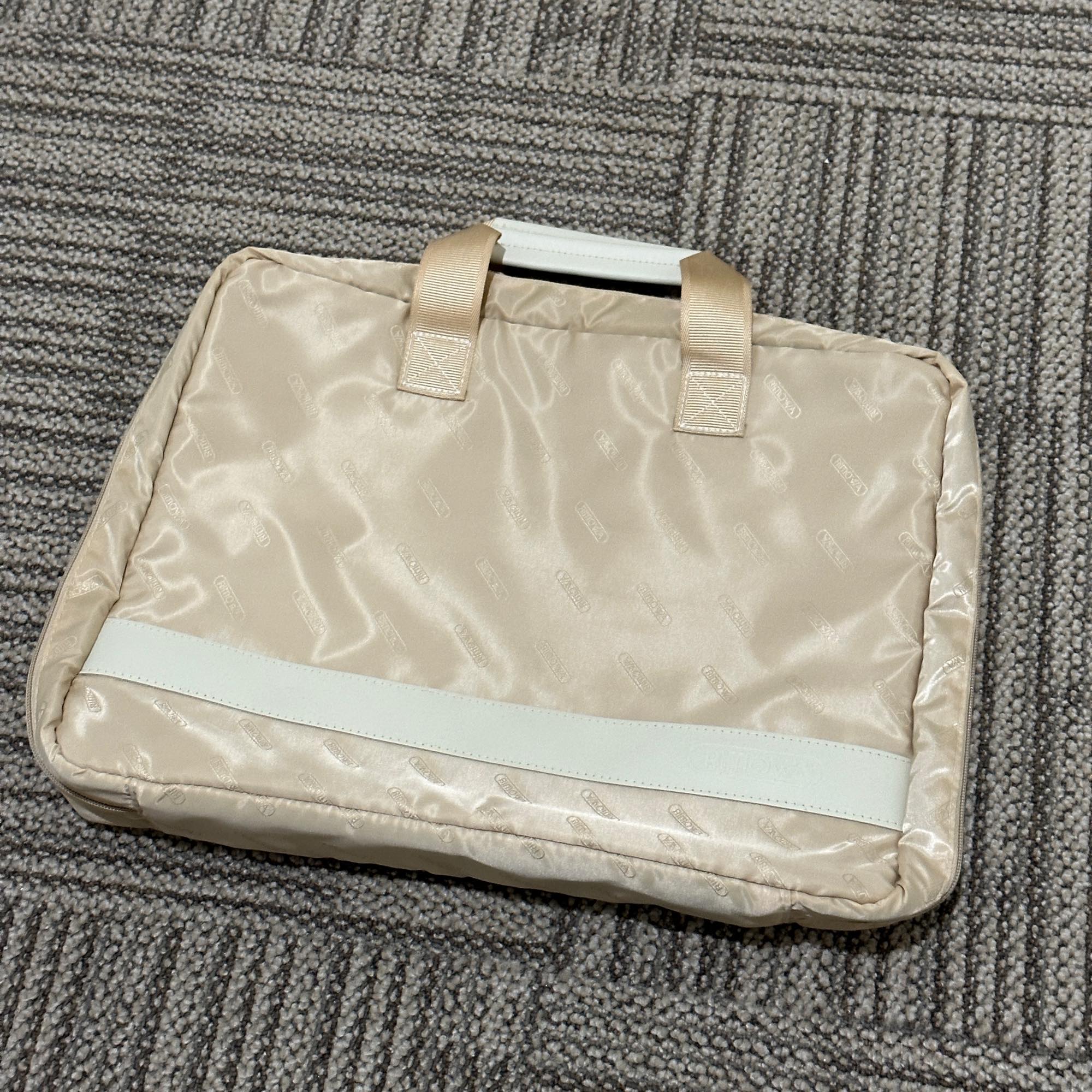 リモワ　サルサデラックス ハイブリッド　U863.50.21.2　中古美品　32リットル　2輪