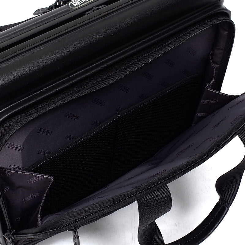 リモワ　ボレロ　865.05.32.0　中古商品　8リットル　
