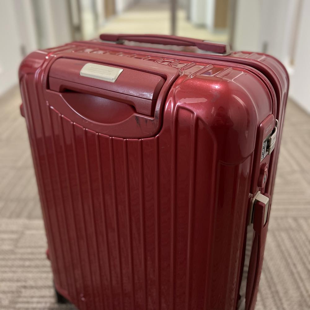 リモワ サルサ デラックス　873.52　32リットル　中古商品　4輪
