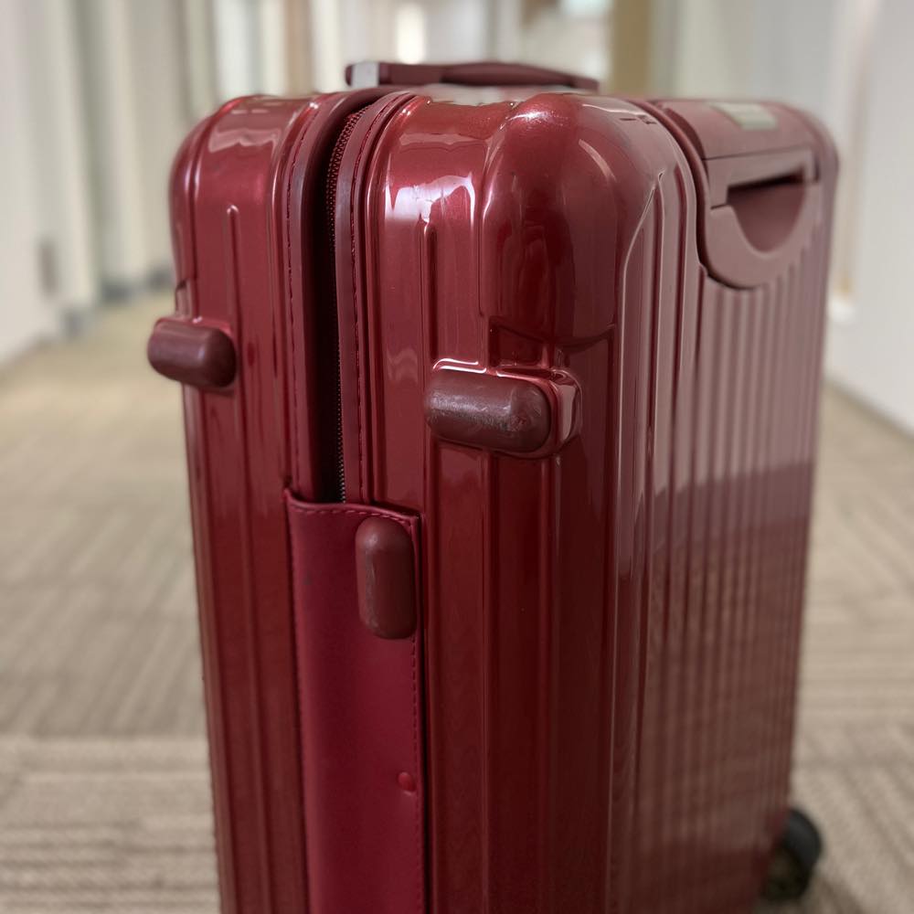 リモワ サルサ デラックス　873.52　32リットル　中古商品　4輪