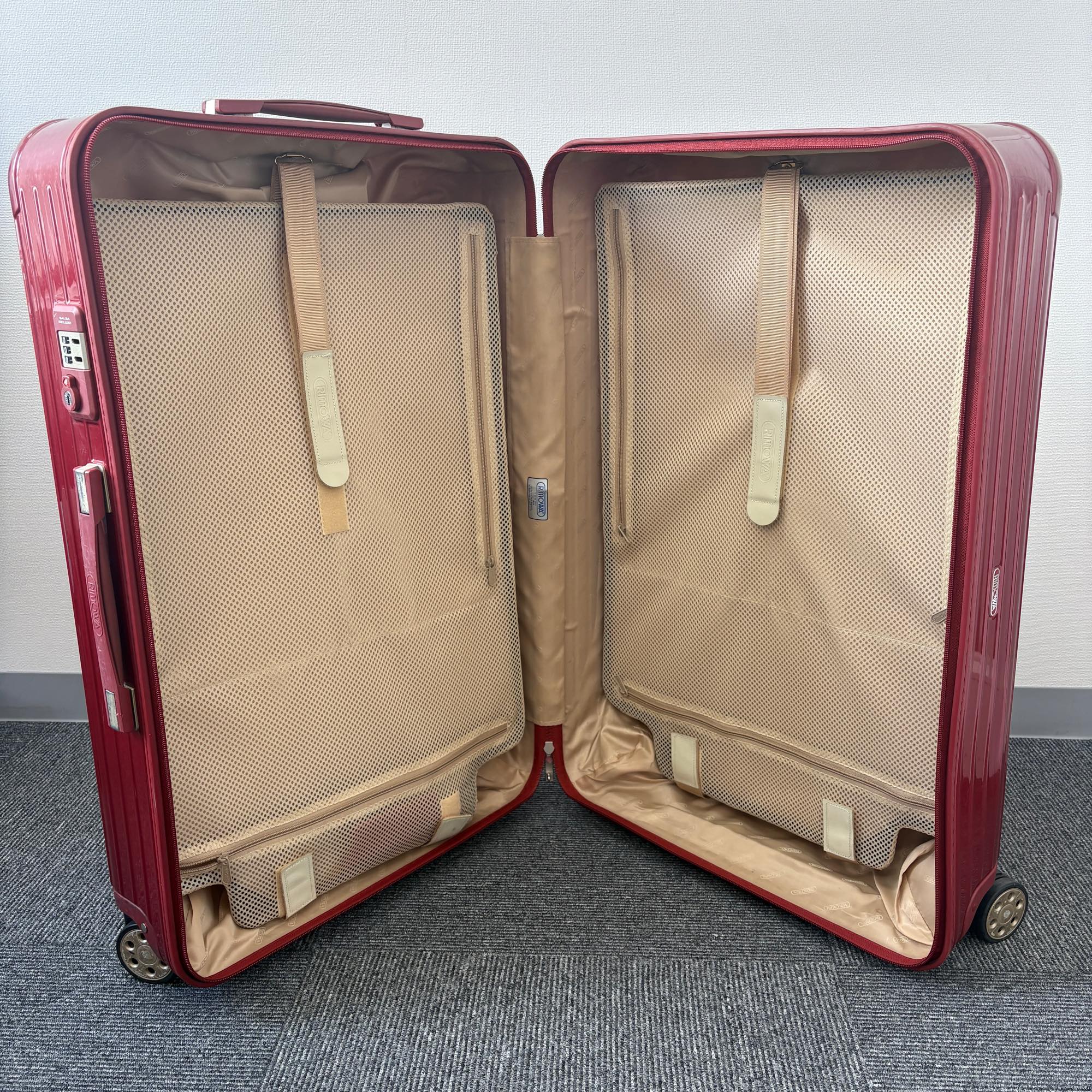 リモワ サルサデラックス(エッセンシャル) 873.70 中古商品 86リットル