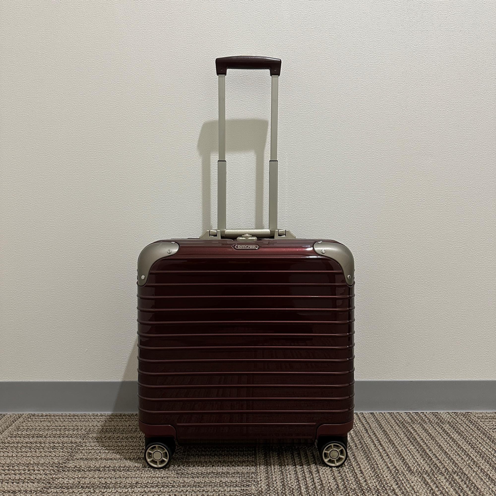 リモワ　リンボ　881.40.21.2　24リットル　中古美品　2輪