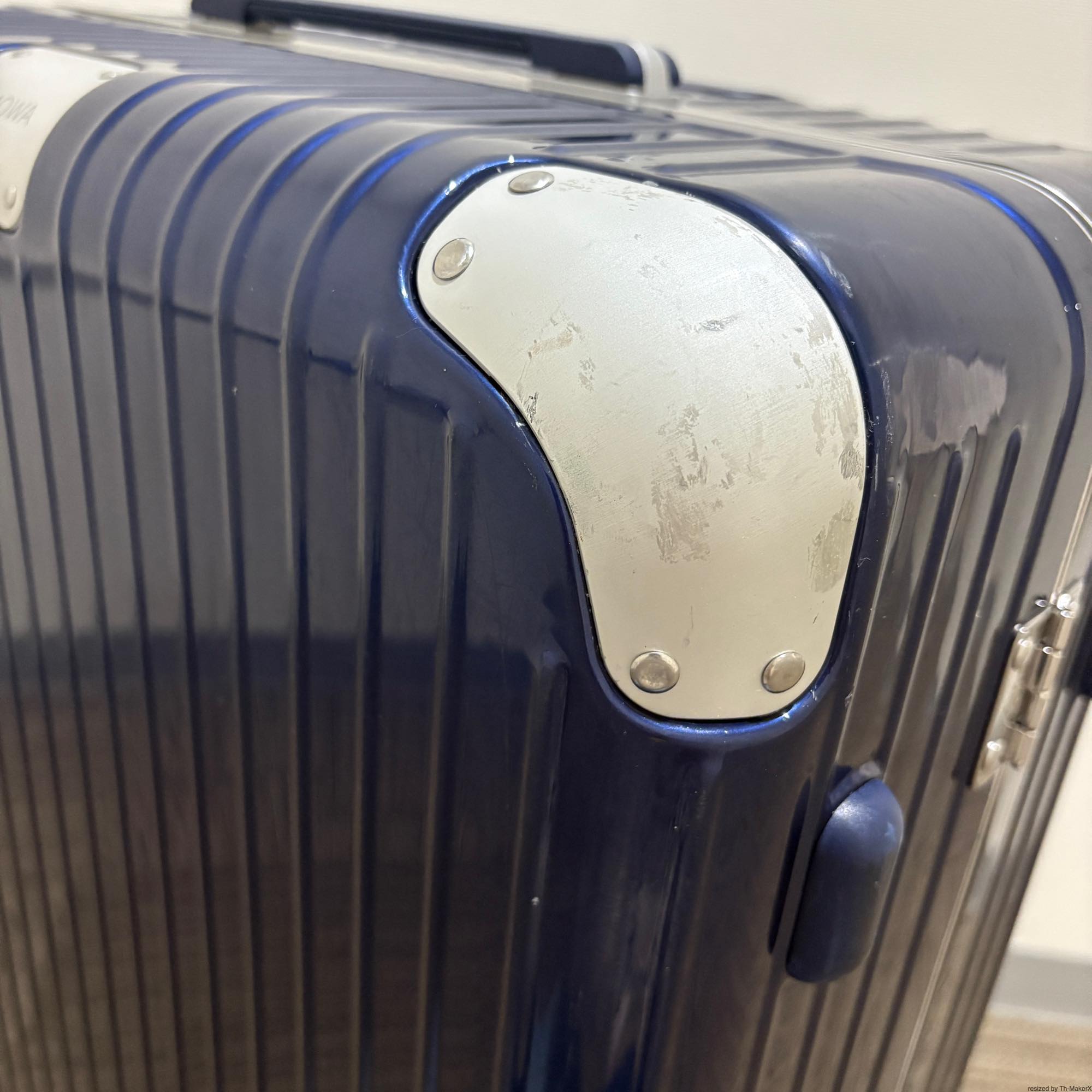リモワ　ハイブリッド　883.73.60.4 　チェックインL　マットブルー　中古美品　84L