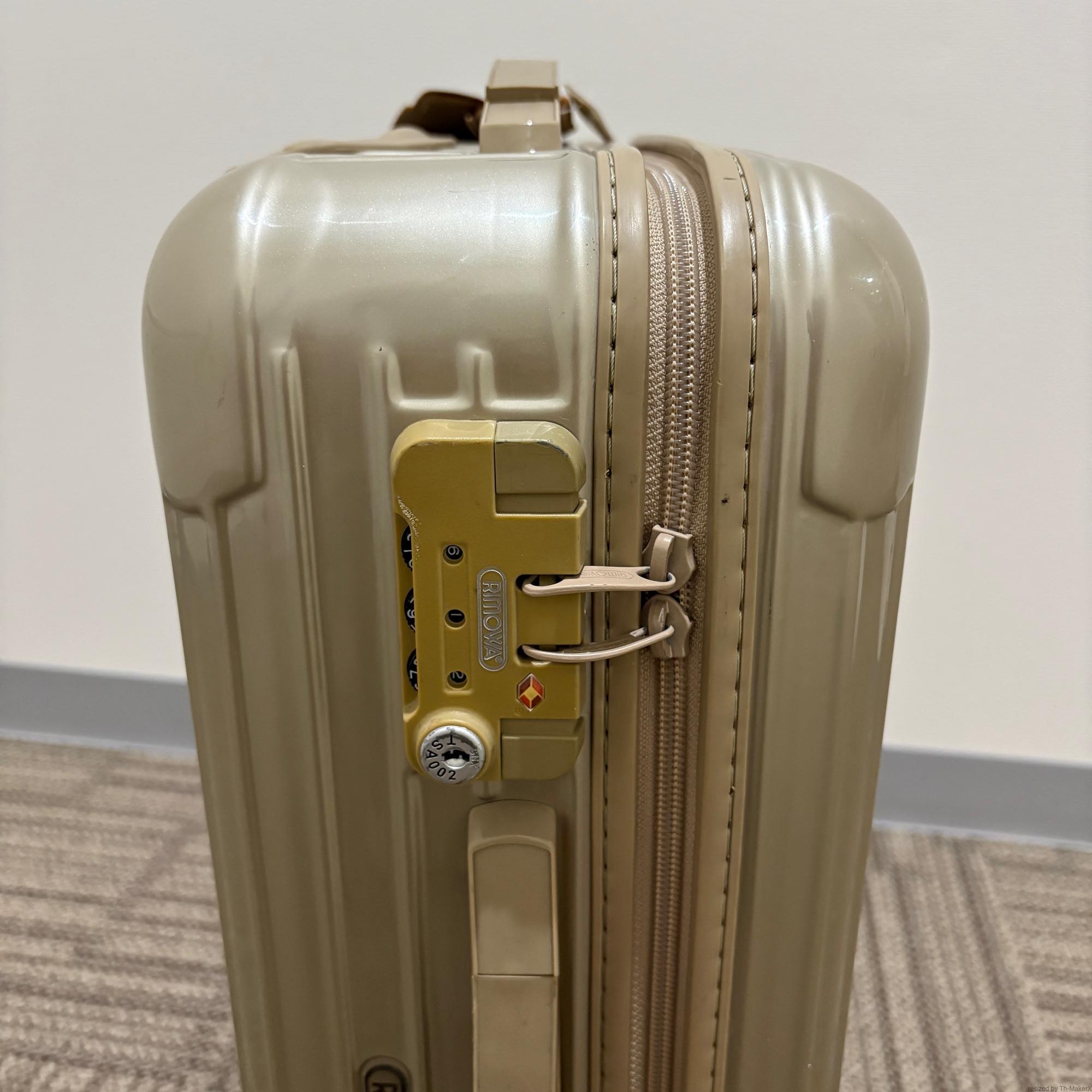 リモワ ユナイテッドアローズ別注 サルサ 896.55 中古美品 32リットル