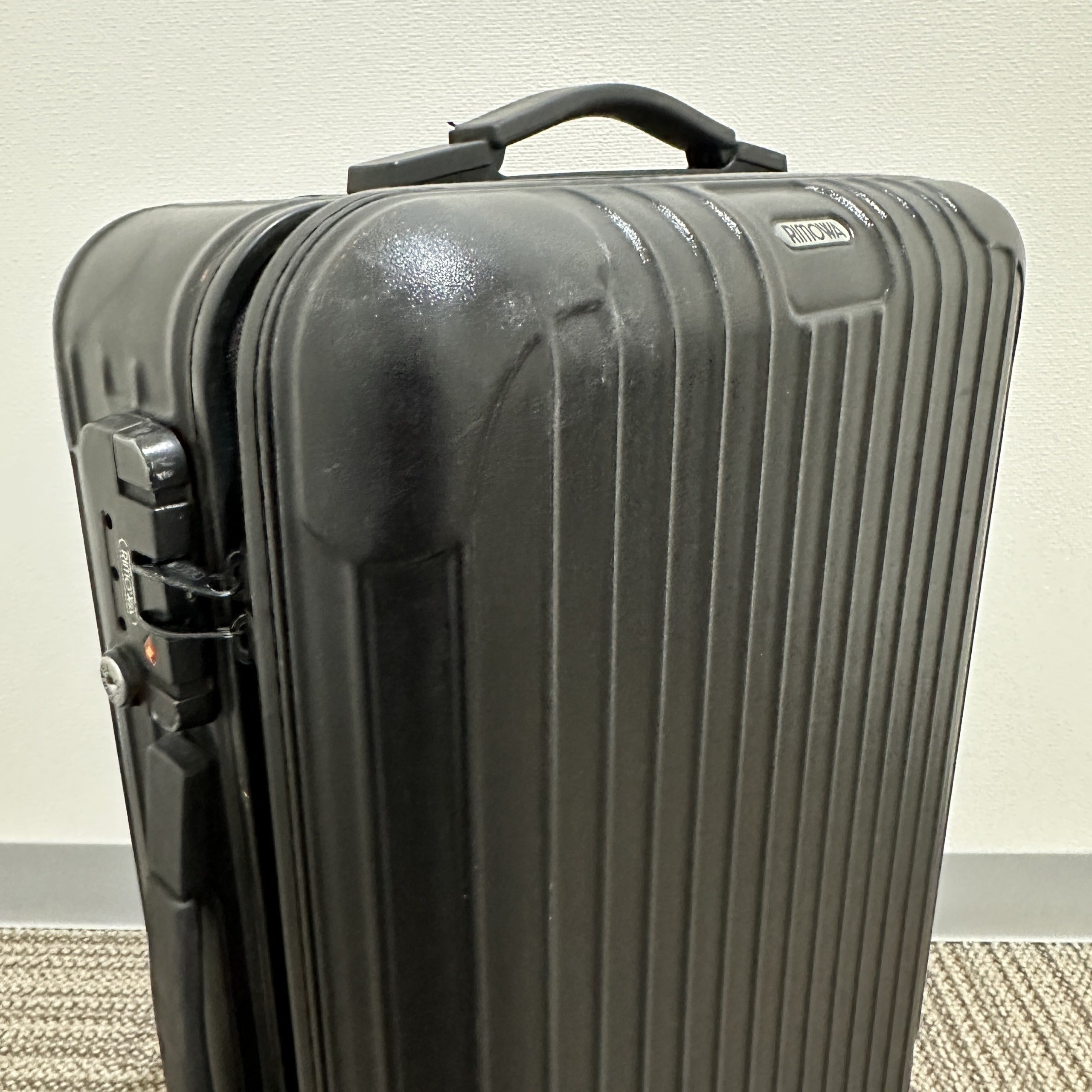 リモワ　サルサ　851.52-9　32リットル　中古商品　2輪