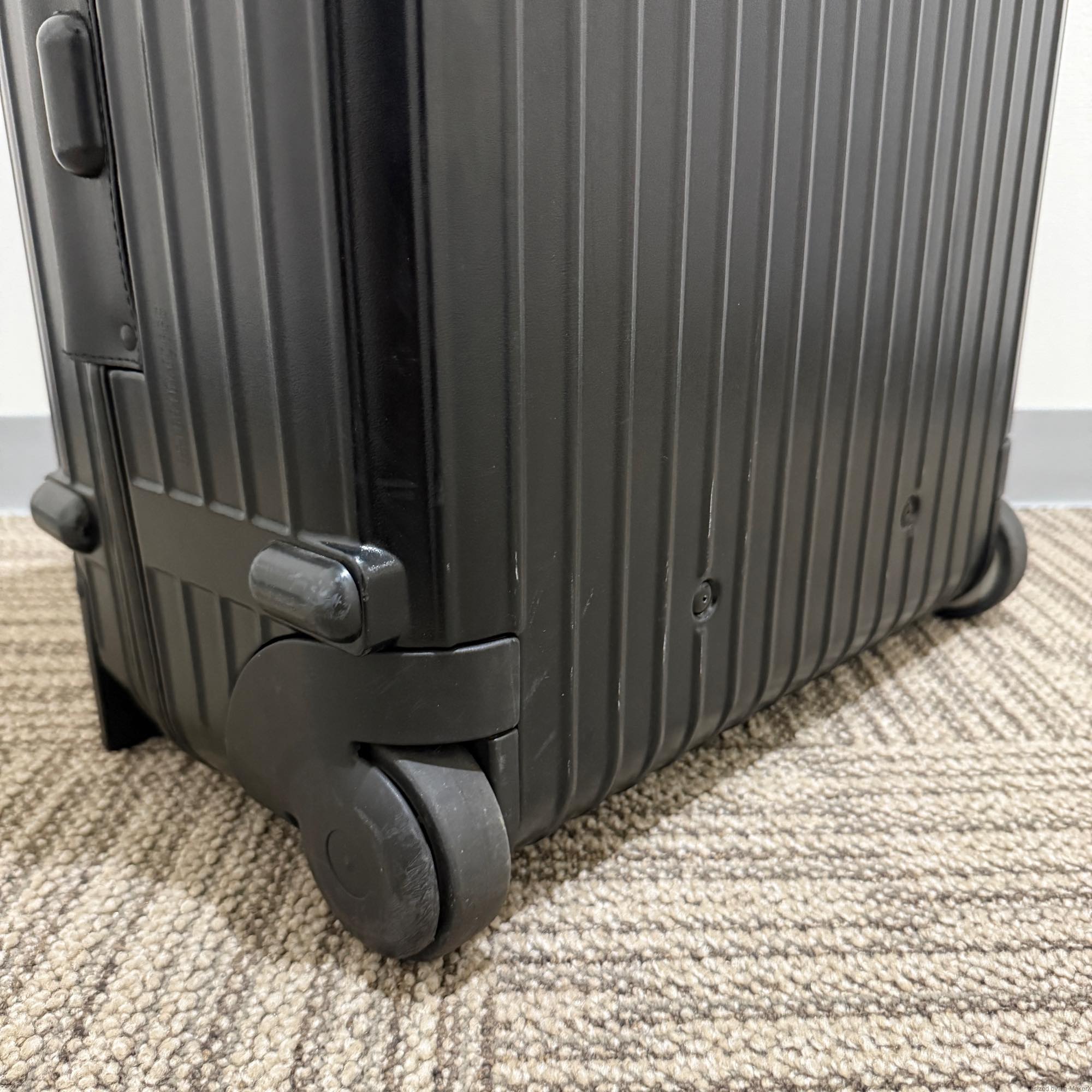 リモワ　サルサ　851.63-9 　中古商品　63リットル　2輪