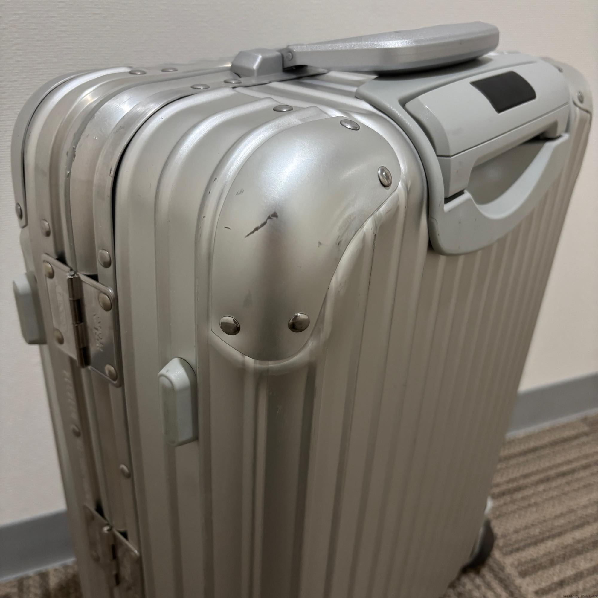 リモワ　オリジナル (トパーズ)　920.52-9　中古美品　32リットル　2輪