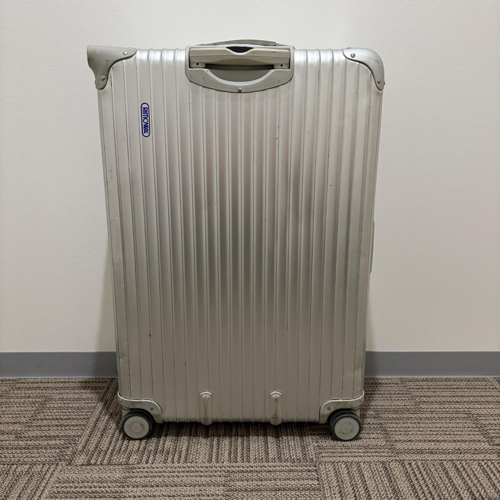 リモワ　トパーズ　中古商品　932.77-9　104リットル　4輪