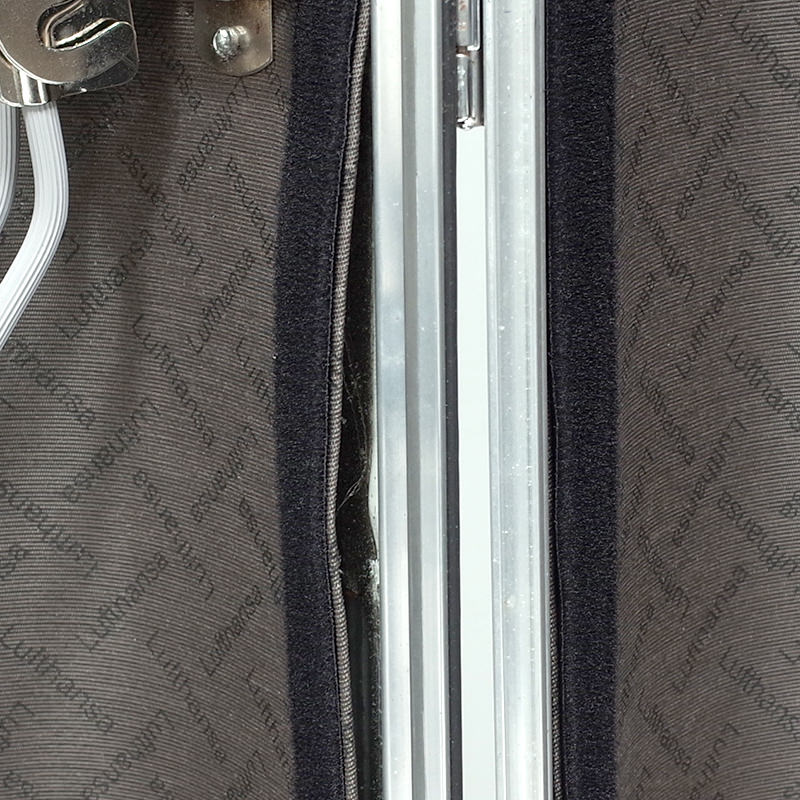 ルフトハンザ　トパーズ　920.70　中古商品　78リットル　4輪