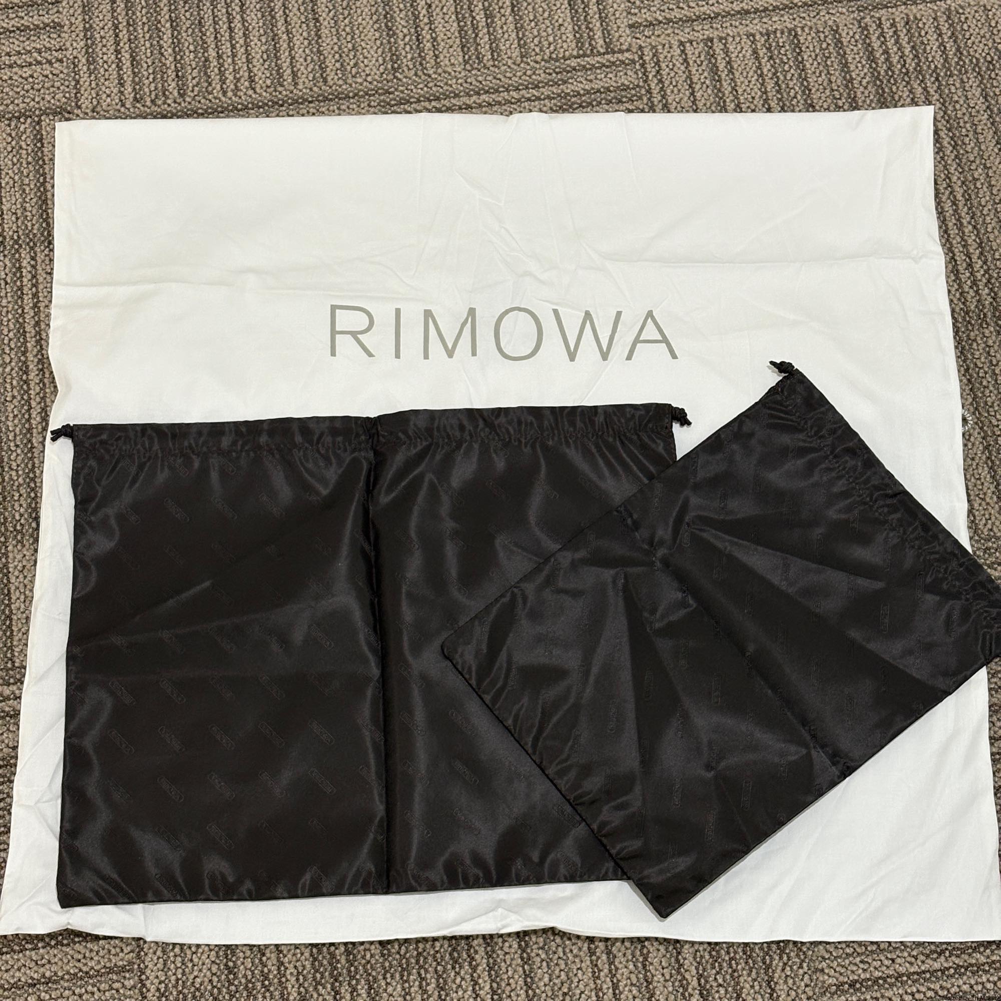 リモワ トパーズ チタニウム(オリジナル) 923.53.03.4 中古商品 34