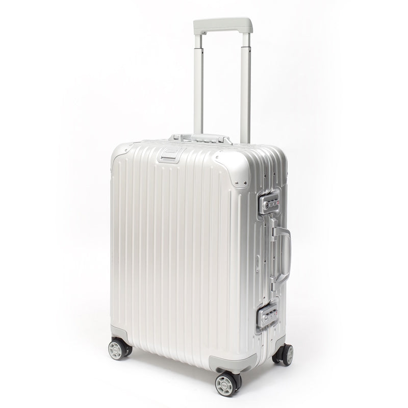 リモワ　トパーズ　923.56　中古商品　45リットル　4輪