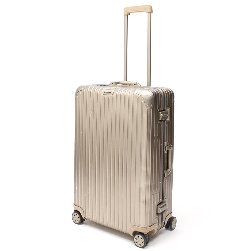 リモワ　トパーズ チタニウム　中古商品　924.70.03.4　82リットル　4輪