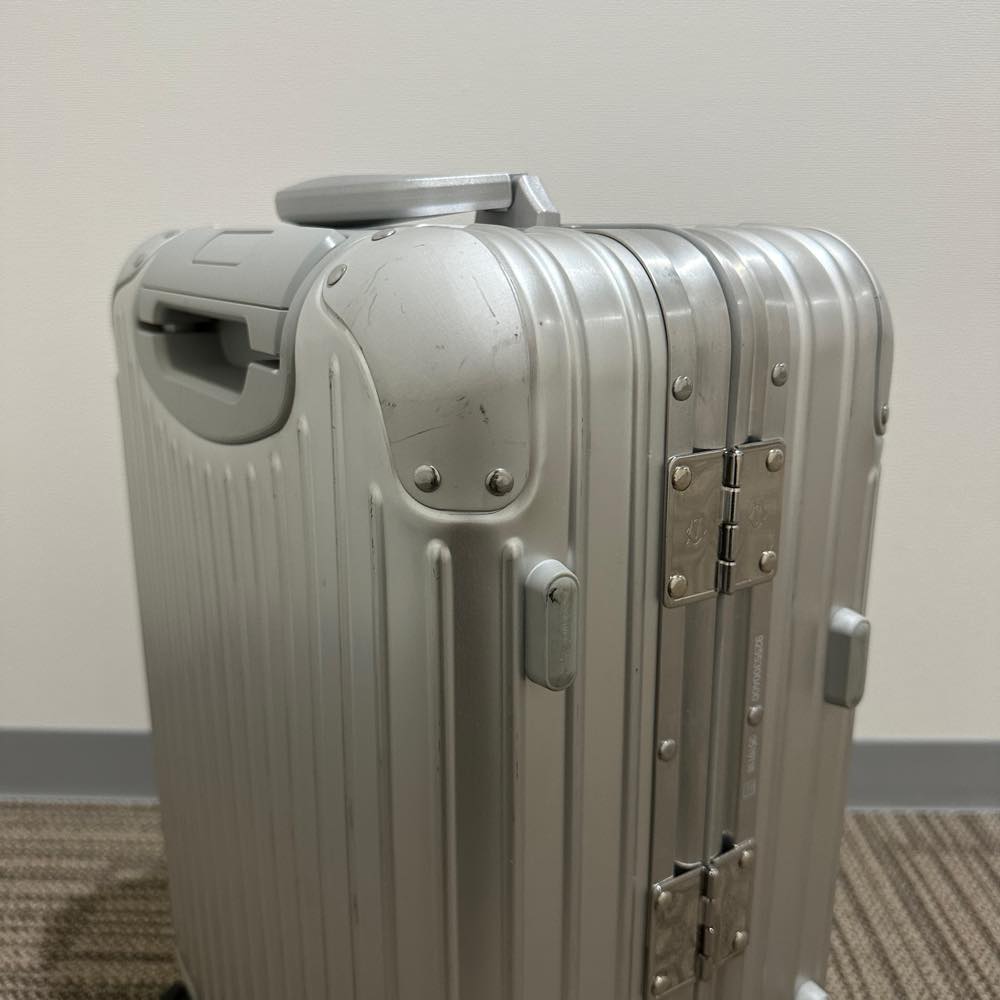 リモワ オリジナル 925.53.00.4 キャビン 中古商品 35リットル 4輪