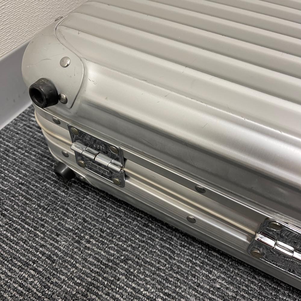 リモワ　アタッシェケース　中古商品　928.14　22リットル