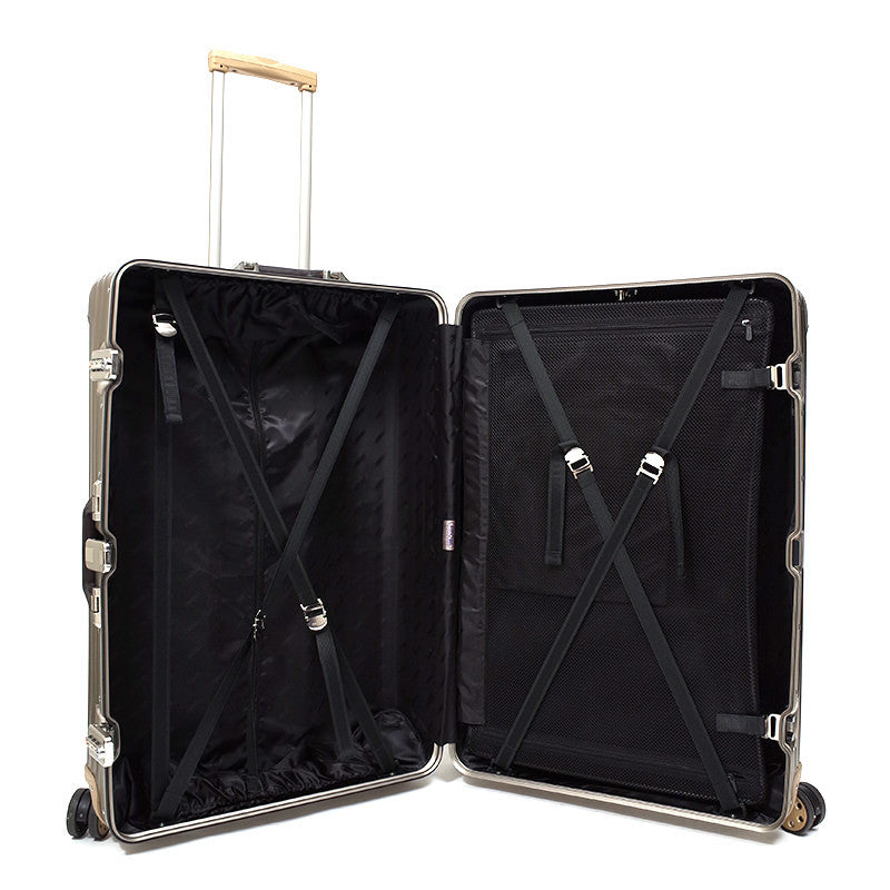 リモワ　トパーズ チタニウム　中古商品　945.77　98リットル 4輪