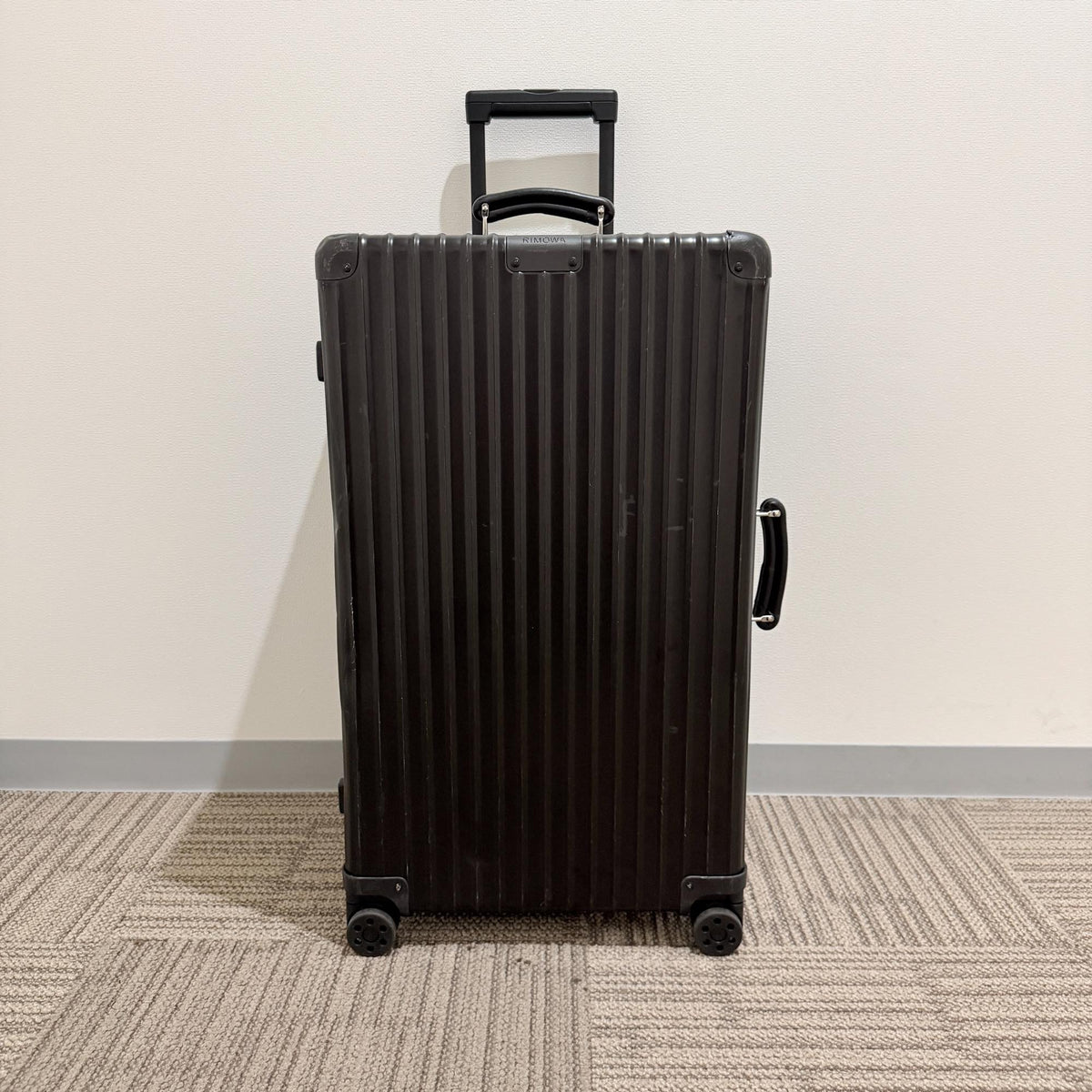 リモワ　クラシック　中古美品　U973.75.01.4　100リットル　4輪
