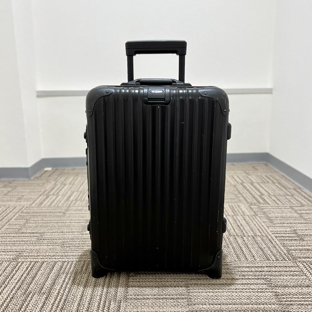 リモワ トパーズ ステルス 986.11 32リットル 中古商品 2輪 – リモワ