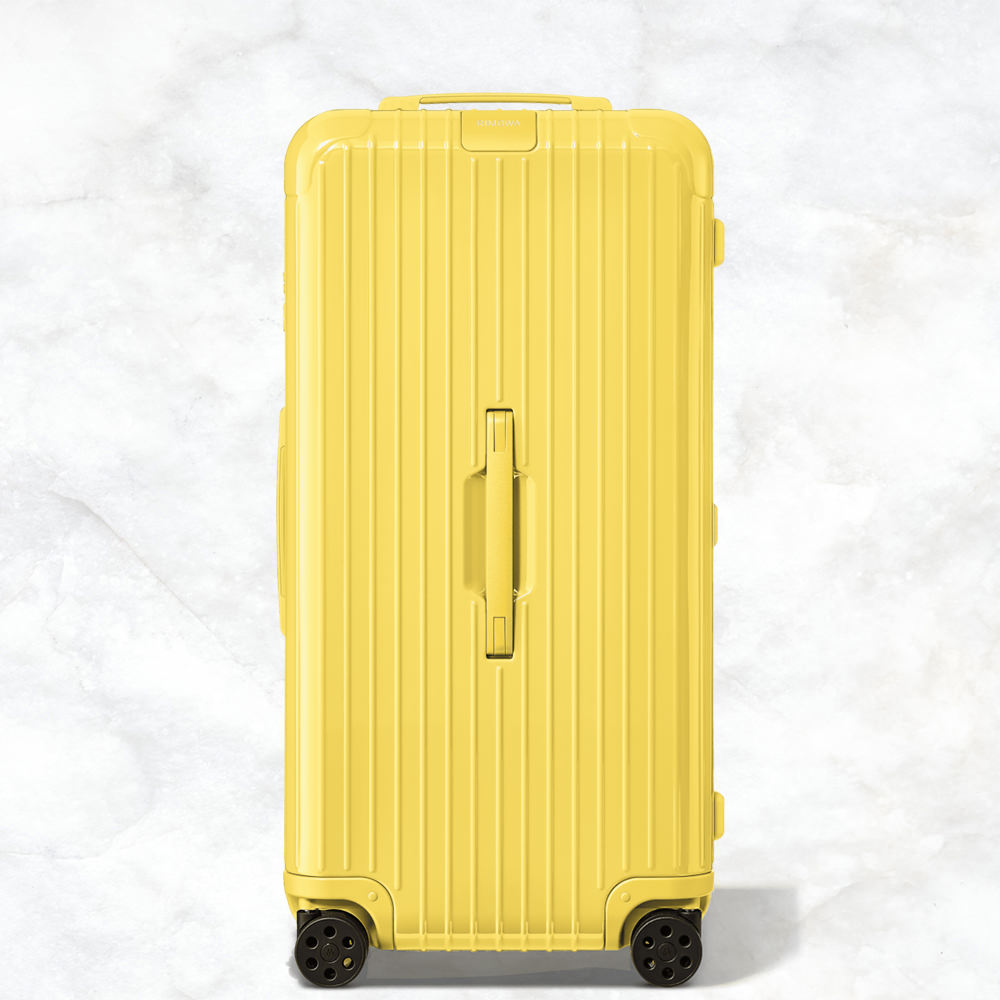 リモワ　スーツケース　エッセンシャル　トランク